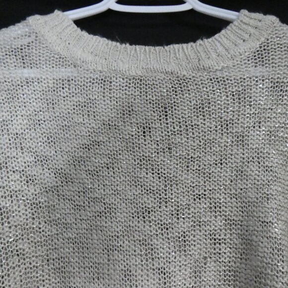 Unbranded | P2P 19 inches measured | Ivory To Pink Gradient Knitted Sweater - Picture 4 of 16